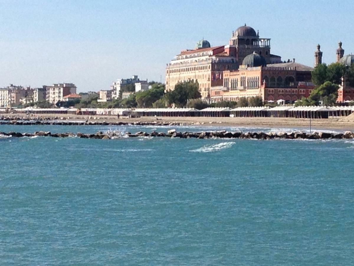 Апартаменти Via Cipro 16 Lido di Venezia Екстер'єр фото